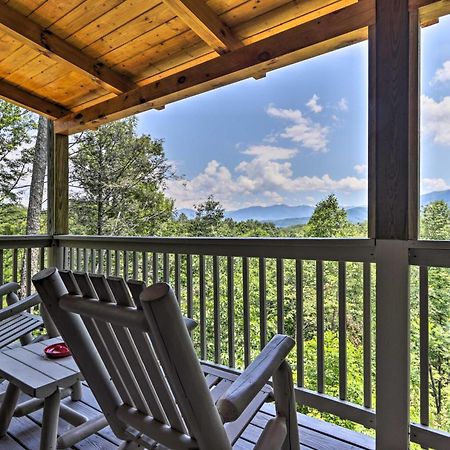 Gatlinburg Cabin With Pool Table And Hot Tub! Eksteriør bilde