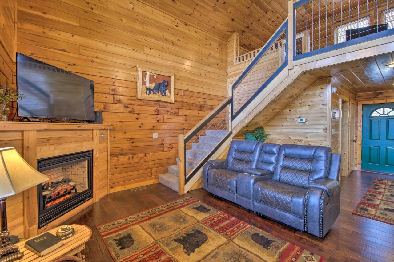Gatlinburg Cabin With Pool Table And Hot Tub! Eksteriør bilde