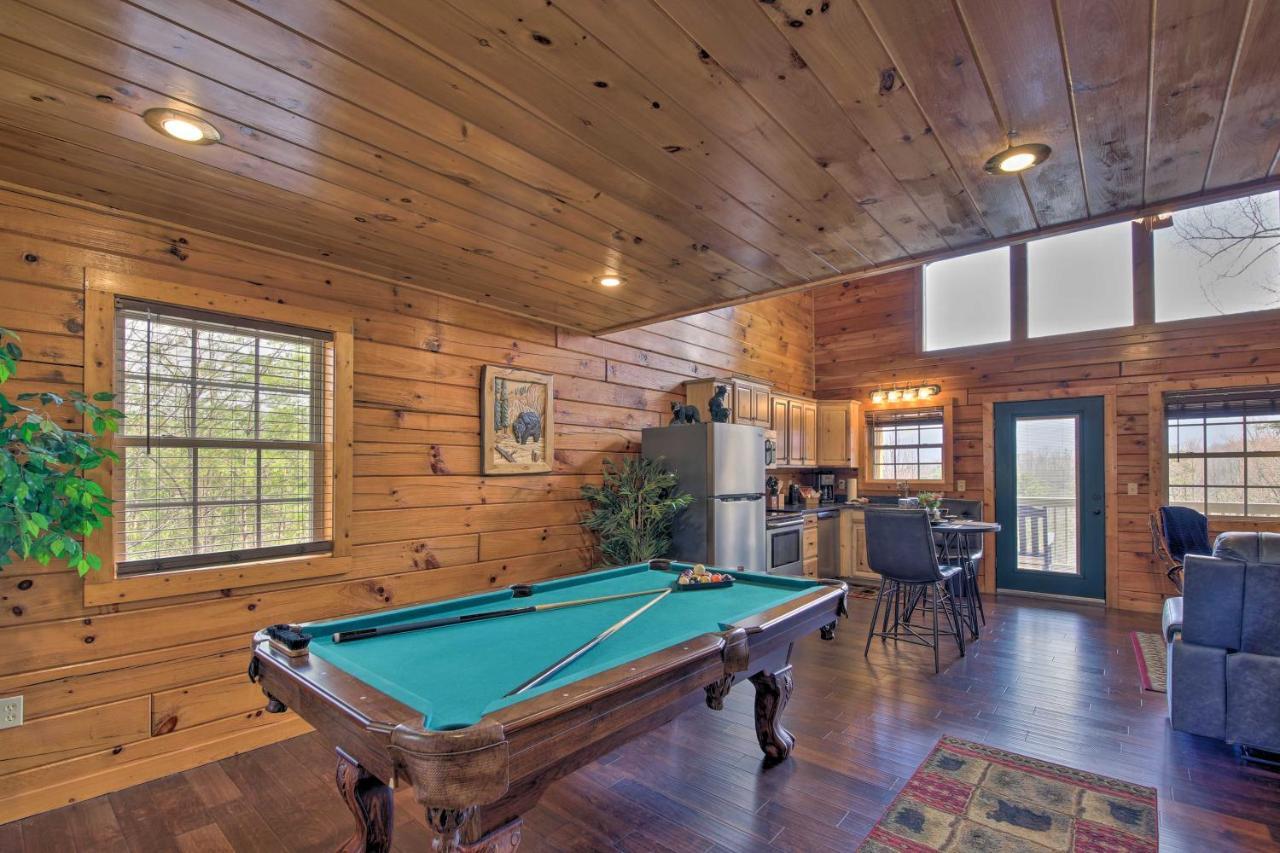 Gatlinburg Cabin With Pool Table And Hot Tub! Eksteriør bilde
