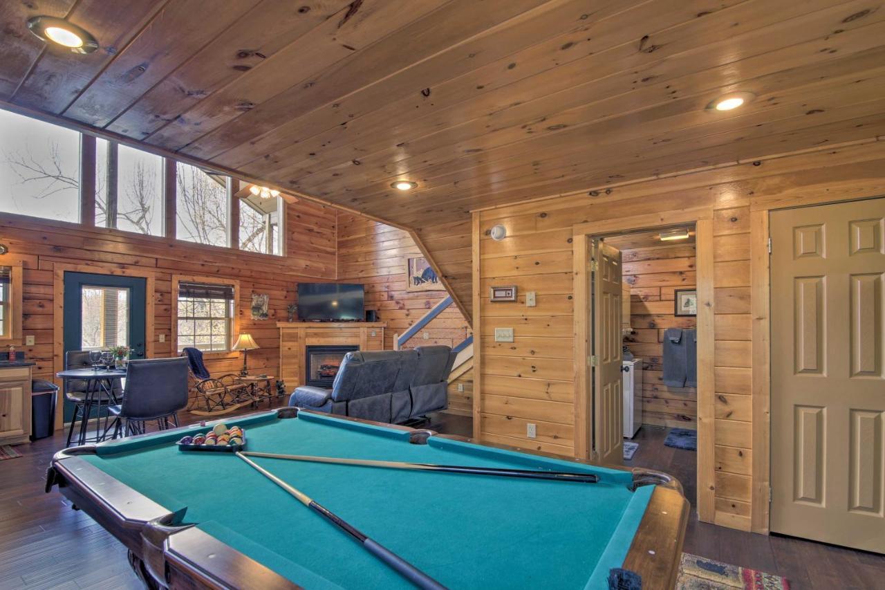 Gatlinburg Cabin With Pool Table And Hot Tub! Eksteriør bilde