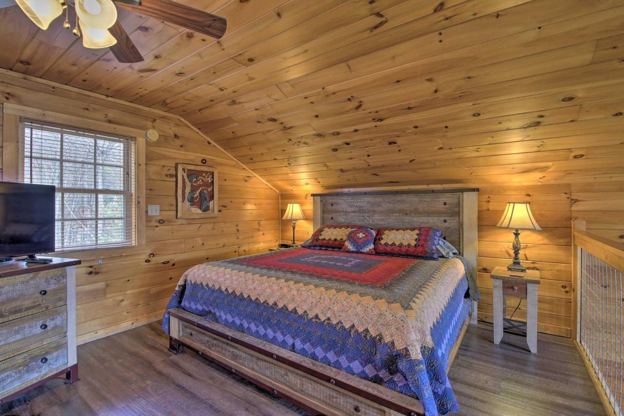 Gatlinburg Cabin With Pool Table And Hot Tub! Eksteriør bilde