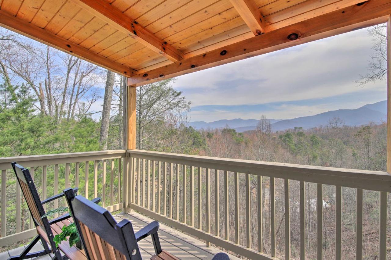 Gatlinburg Cabin With Pool Table And Hot Tub! Eksteriør bilde