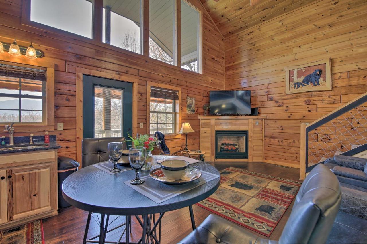 Gatlinburg Cabin With Pool Table And Hot Tub! Eksteriør bilde